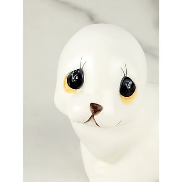 Baby Seal Sad Eyes Figurine 4" Ceramic 80s Home Decor Mexico by Oxford Vintage - Picture 2 of 16